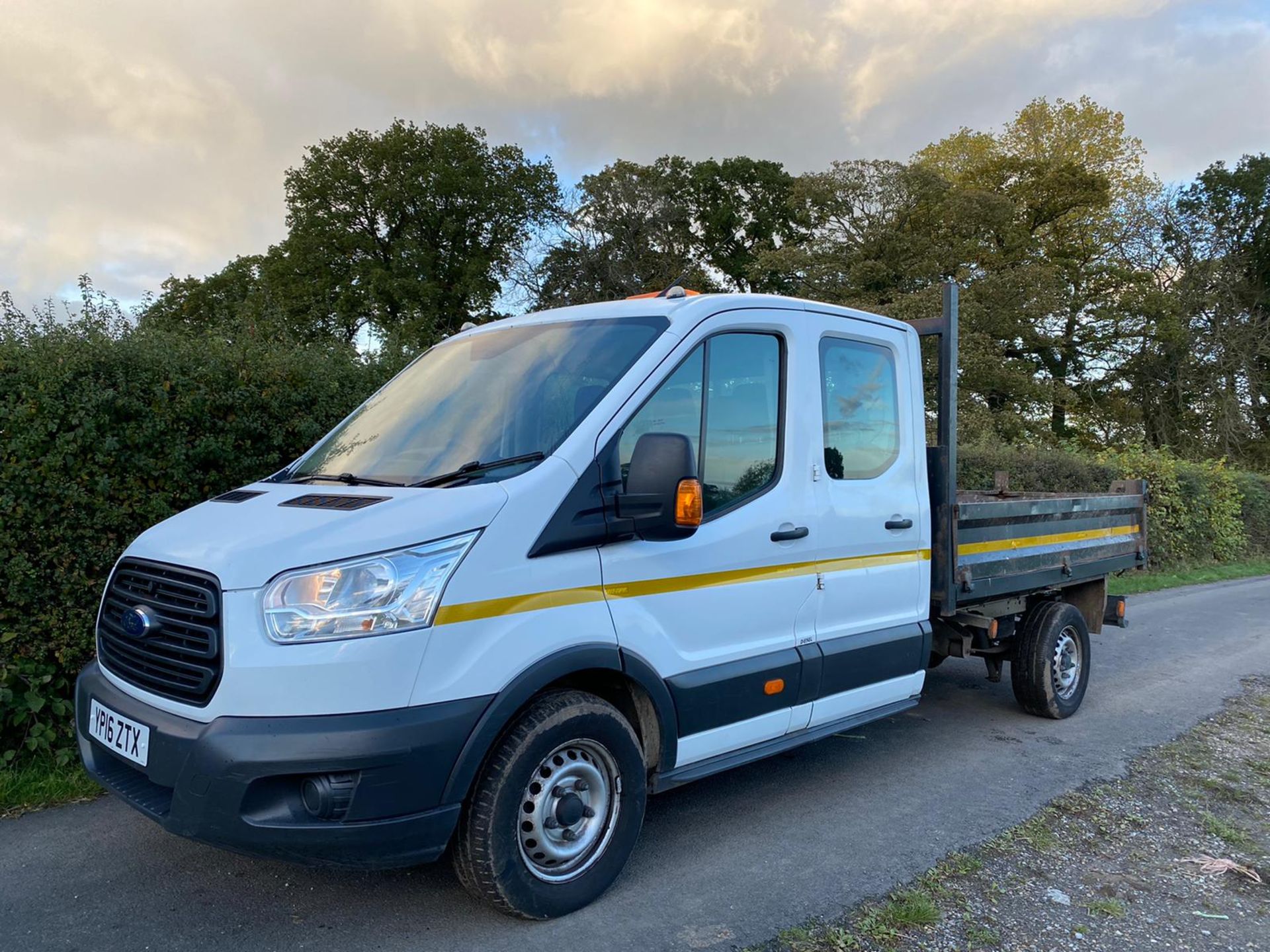 2016 FORD TRANSIT 350 TIPPER 47000 MILES. LOCATION NORTH YORKSHIRE. - Image 3 of 12