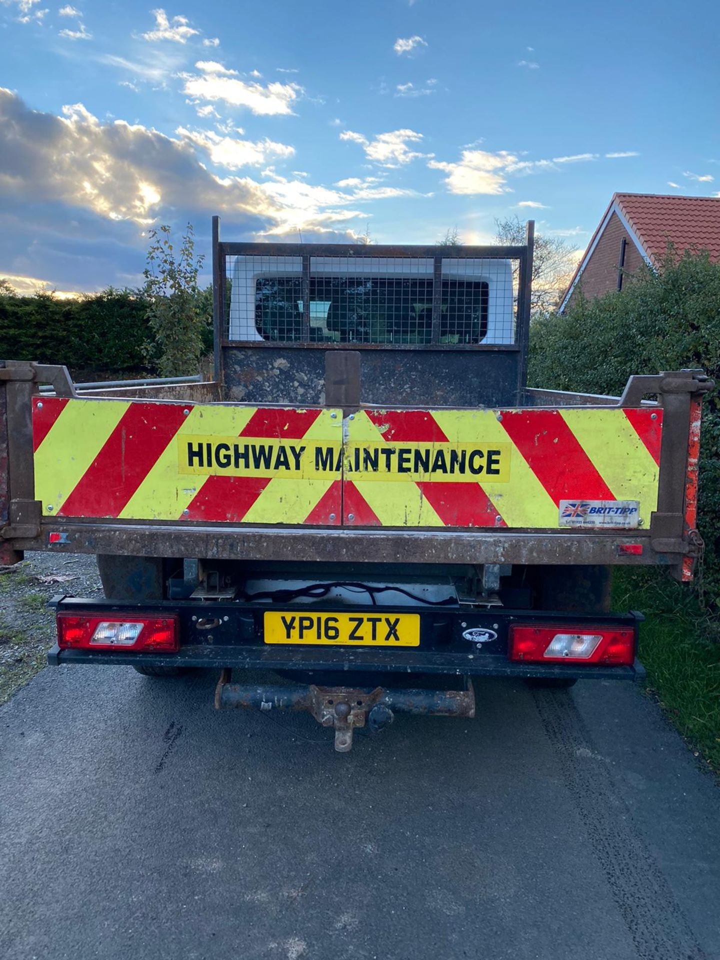 2016 FORD TRANSIT 350 TIPPER 47000 MILES LOCATION NORTH YORKSHIRE. - Image 8 of 9