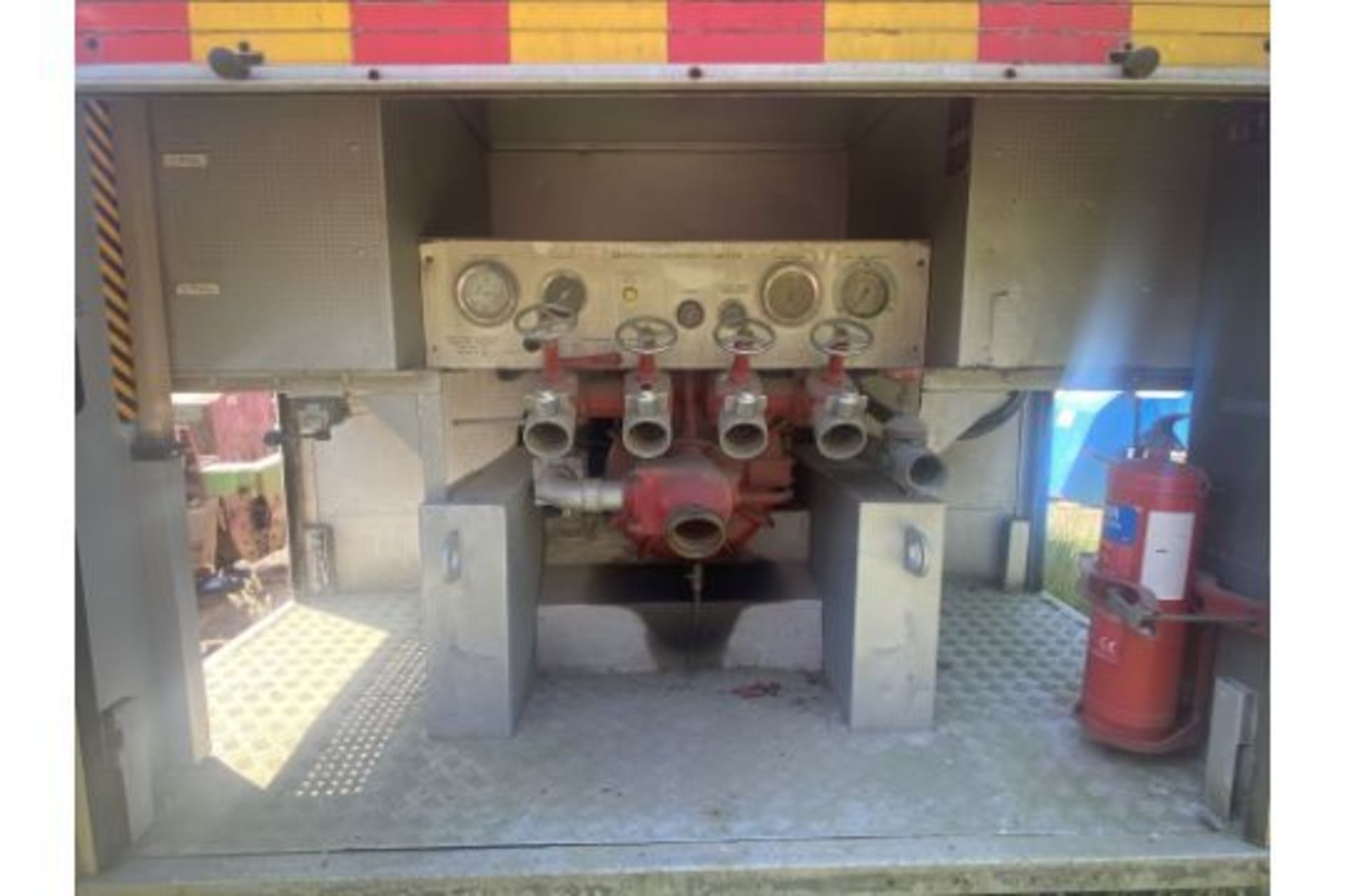 VOLVO FS7 Fire Engine - Image 10 of 10