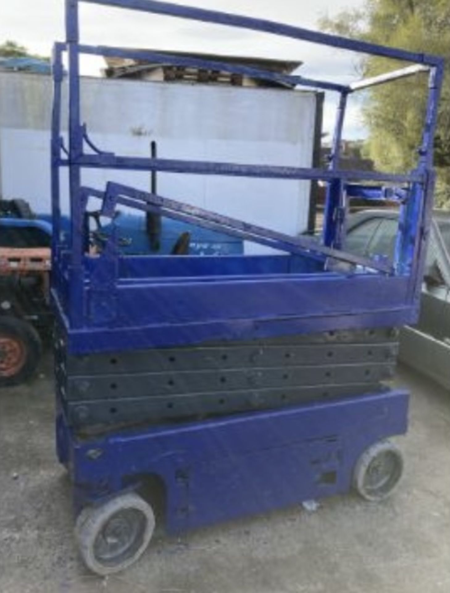 GENIE GS-1932 SCISSOR LIFT.LOCATION NORTHERN IRELAND.