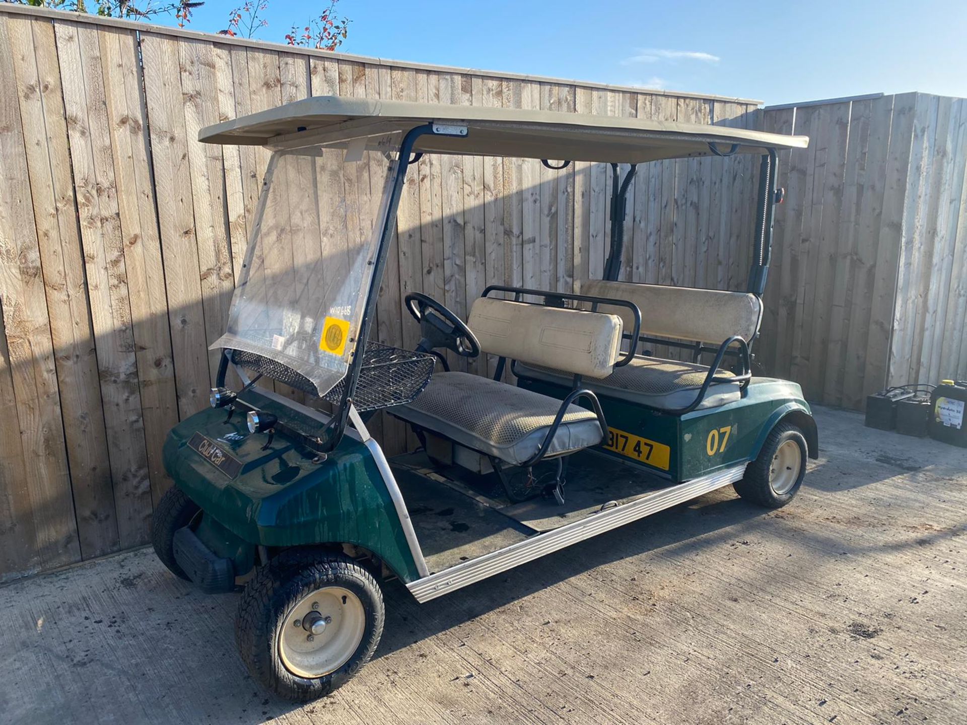 CLUB CAR ELECTRIC GOLF BUGGY .LOCATION NORTH YORKSHIRE - Image 3 of 6