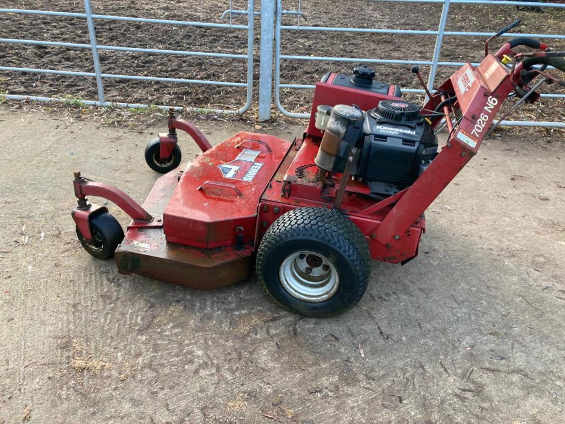 FERRIS HYDRO WALK" 36" COMMERCIAL PEDESTRIAN MOWER .LOCATION NORTHERN IRLEAND