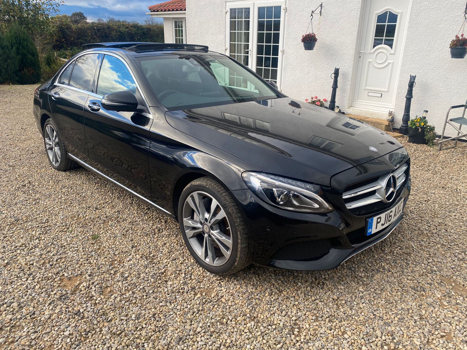 MERCEDESC350H SPORT PREMIUM PLUS CAR.LOCATION NORTH YORKSHIRE. - Image 2 of 13