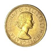 Elizabeth II gold Sovereign coin, 1958