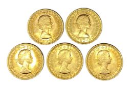 Elizabeth II five gold Sovereign coins, 1966