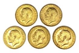 George V five gold Sovereign coins, 1913,