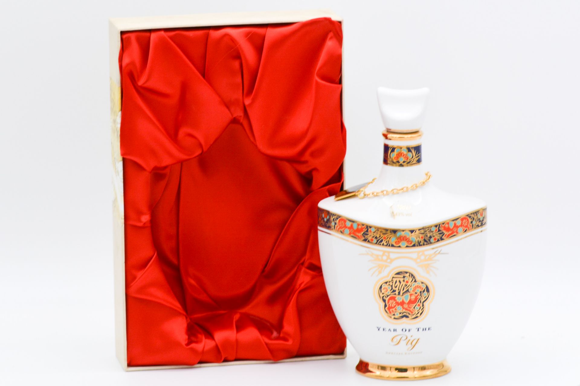 Langs Select Founders Reserve Scotch whisky, Year of the Pig, Special Edition Decanter - Image 2 of 2