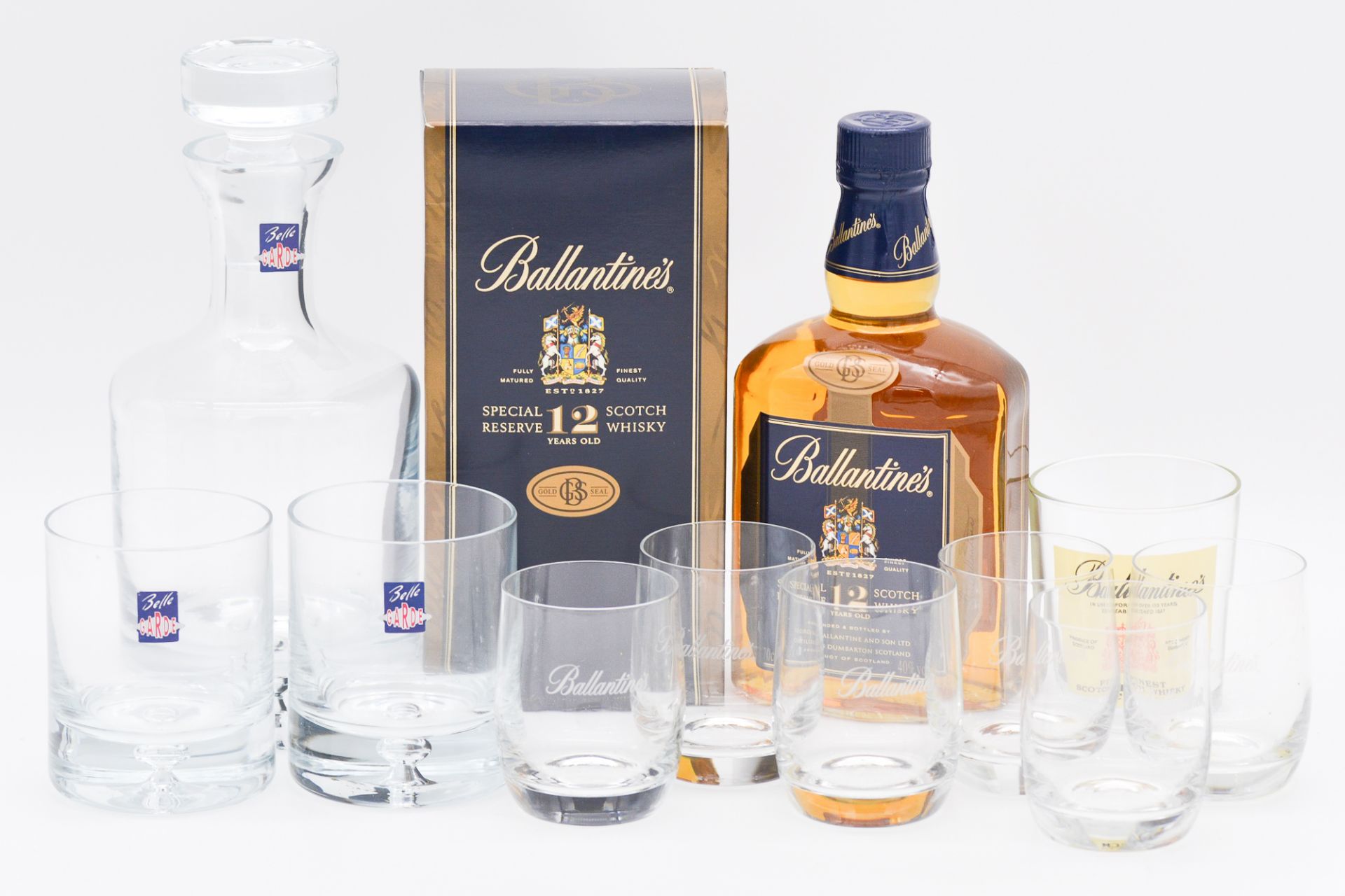 Ballantine's Special Reserve, 12 year old, presentation set with glass decanter