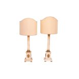 2 table lamps in column