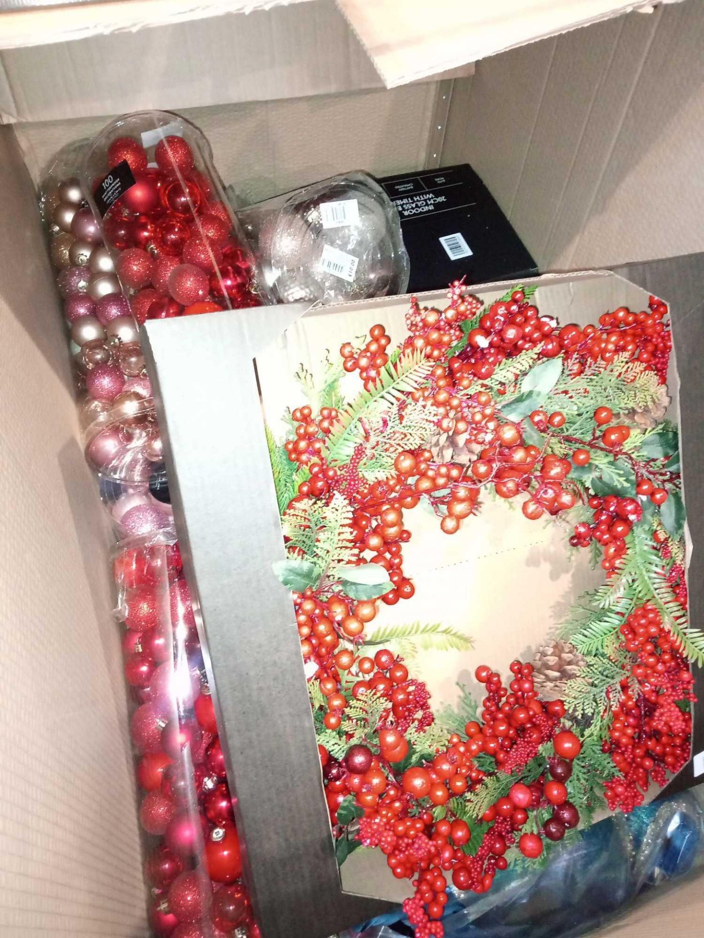 RRP £1300. Pallet To Contain A Large Assortment Of Xmas Items From John Lewis Including Xmas Led Lig - Image 2 of 2