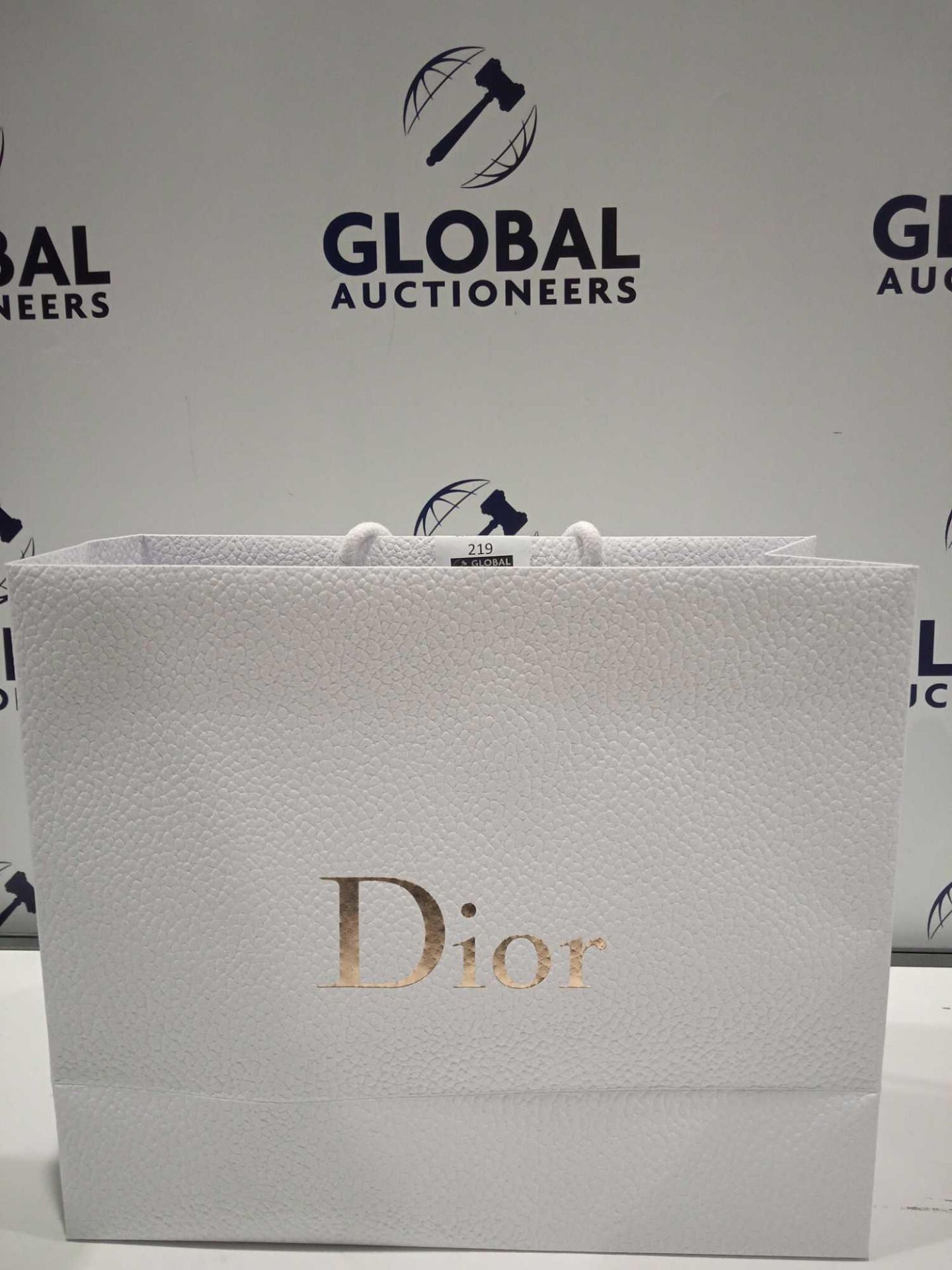 RRP £225 Christian Dior Gift Bag To Contain Five Brand New Assorted Clarins Paris Men Beauty Product