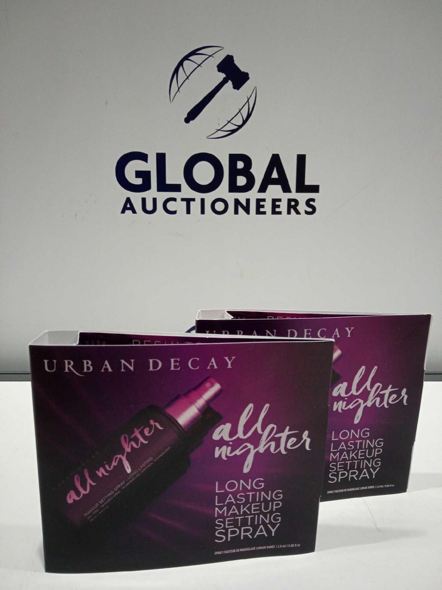 RRP £100 Lot To Contain 25 Brand New Urban Decay All Nighter Long-Lasting Makeup Spray Sample And 25 - Image 2 of 2