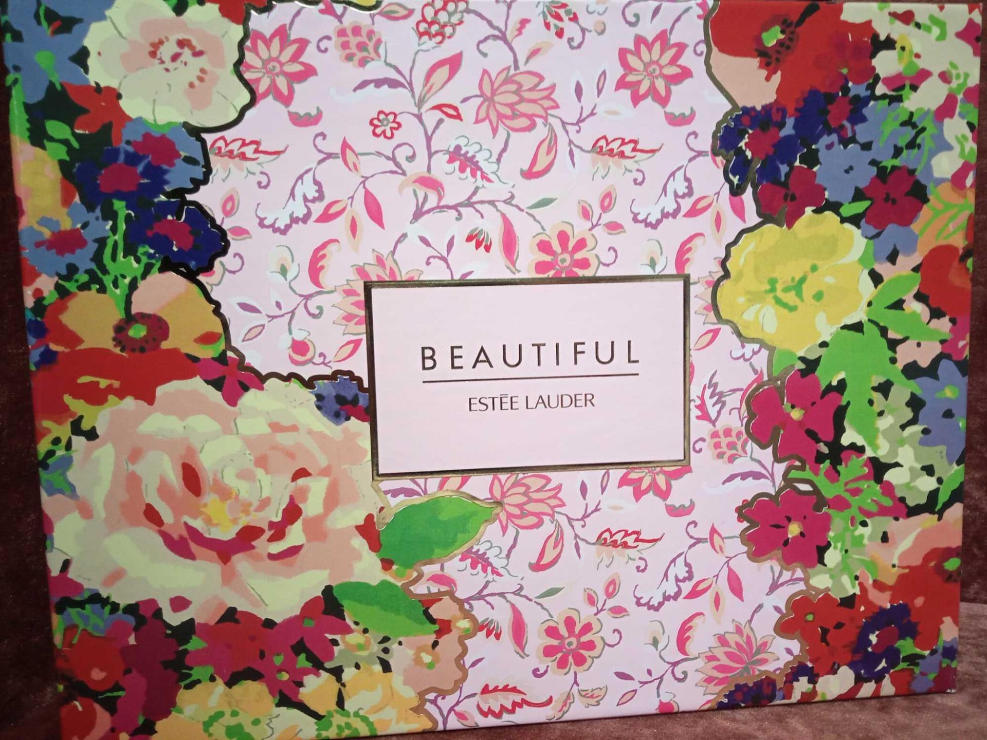 RRP £60 Brand New Boxed Estee Lauder Beautiful Gift Set To Contain 75Ml Eau De Parfum Spray 75Ml Ref