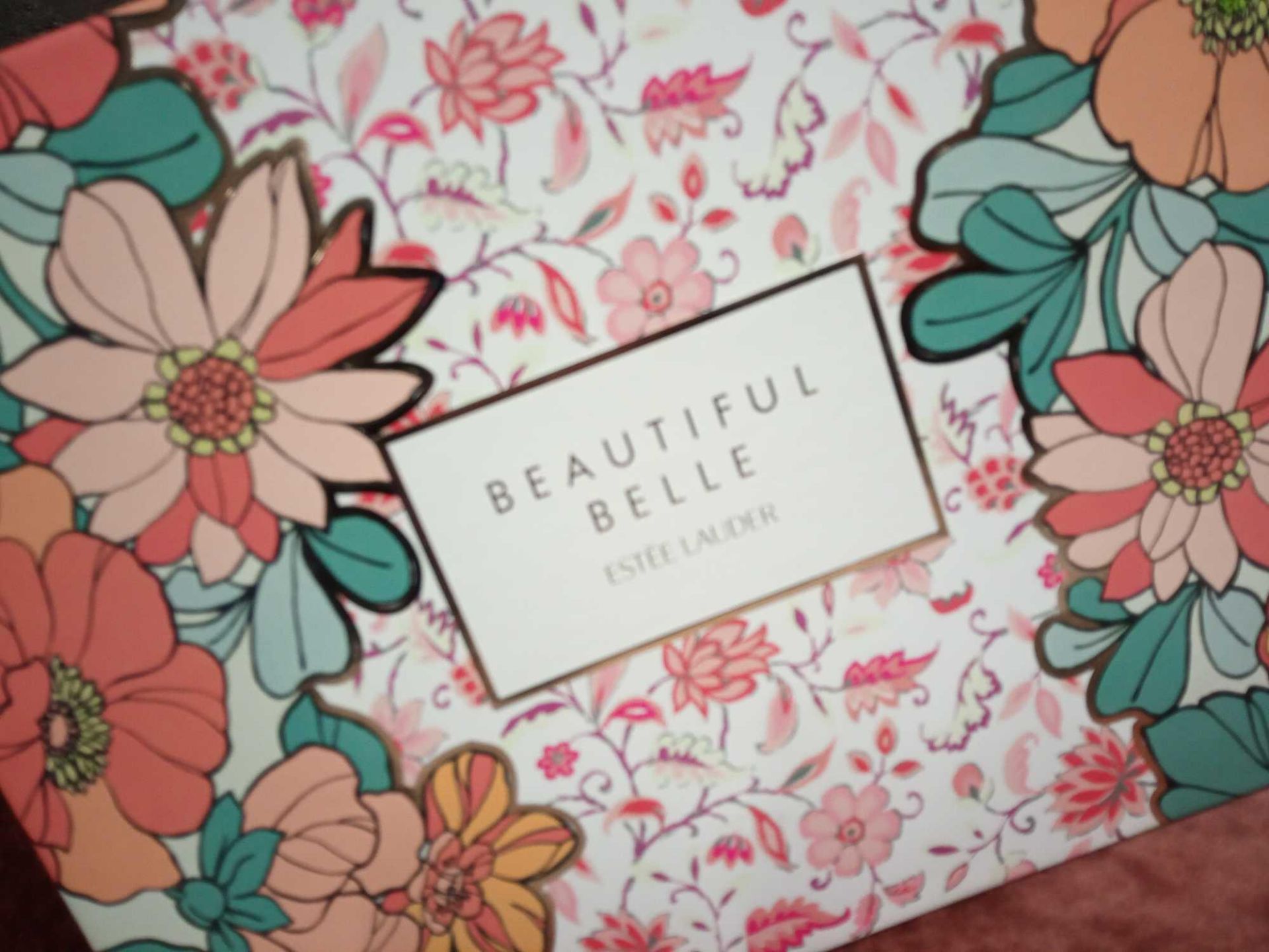 RRP £60 Brand New Boxed Estee Lauder Beautiful Belle Gift Set To Contain 50Ml Eau De Parfum Spray 75