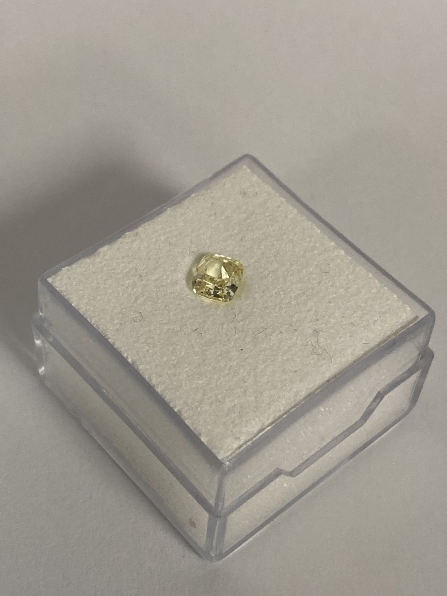 RRP £4,900 Cushion Modified Brilliant Cut 5.00X4.37X3.05Mm, 0.62 Carat Fancy Light Yellow Natural - Image 2 of 6