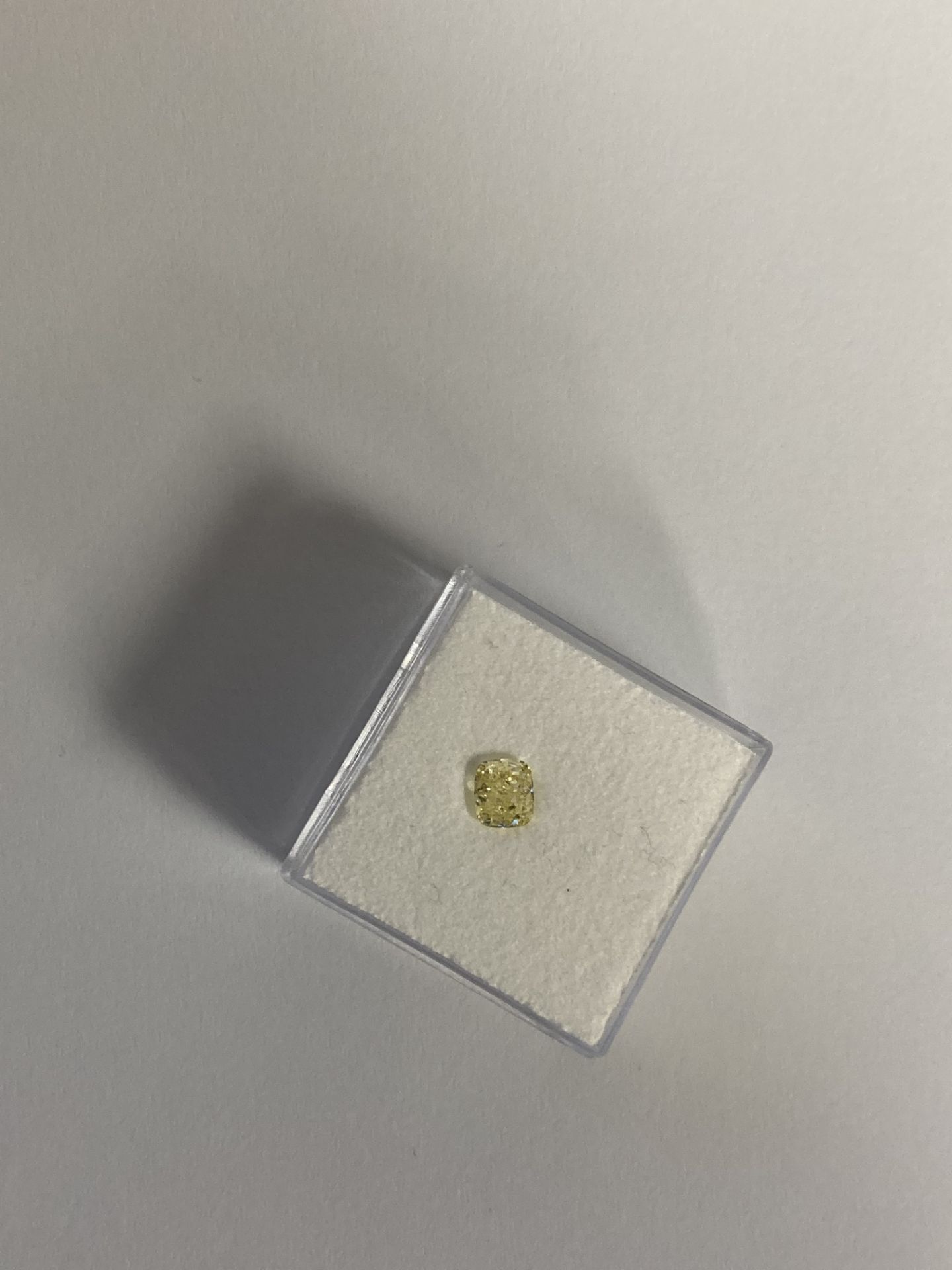 RRP £4,900 Cushion Modified Brilliant Cut 5.00X4.37X3.05Mm, 0.62 Carat Fancy Light Yellow Natural - Image 6 of 6
