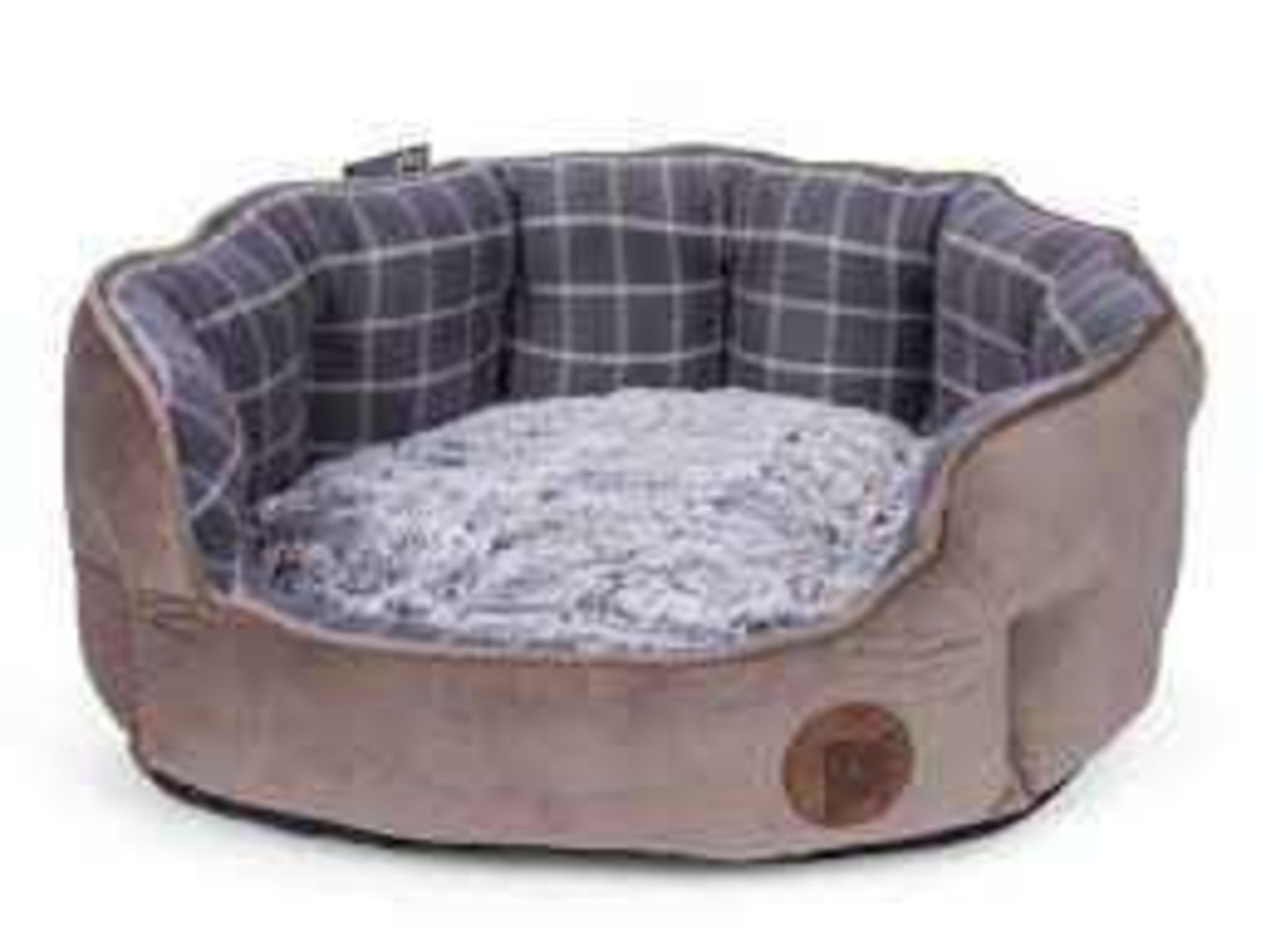 RRP £80 2 Bagged New Grey Check And Bamboo Oval Medium Dog Beds