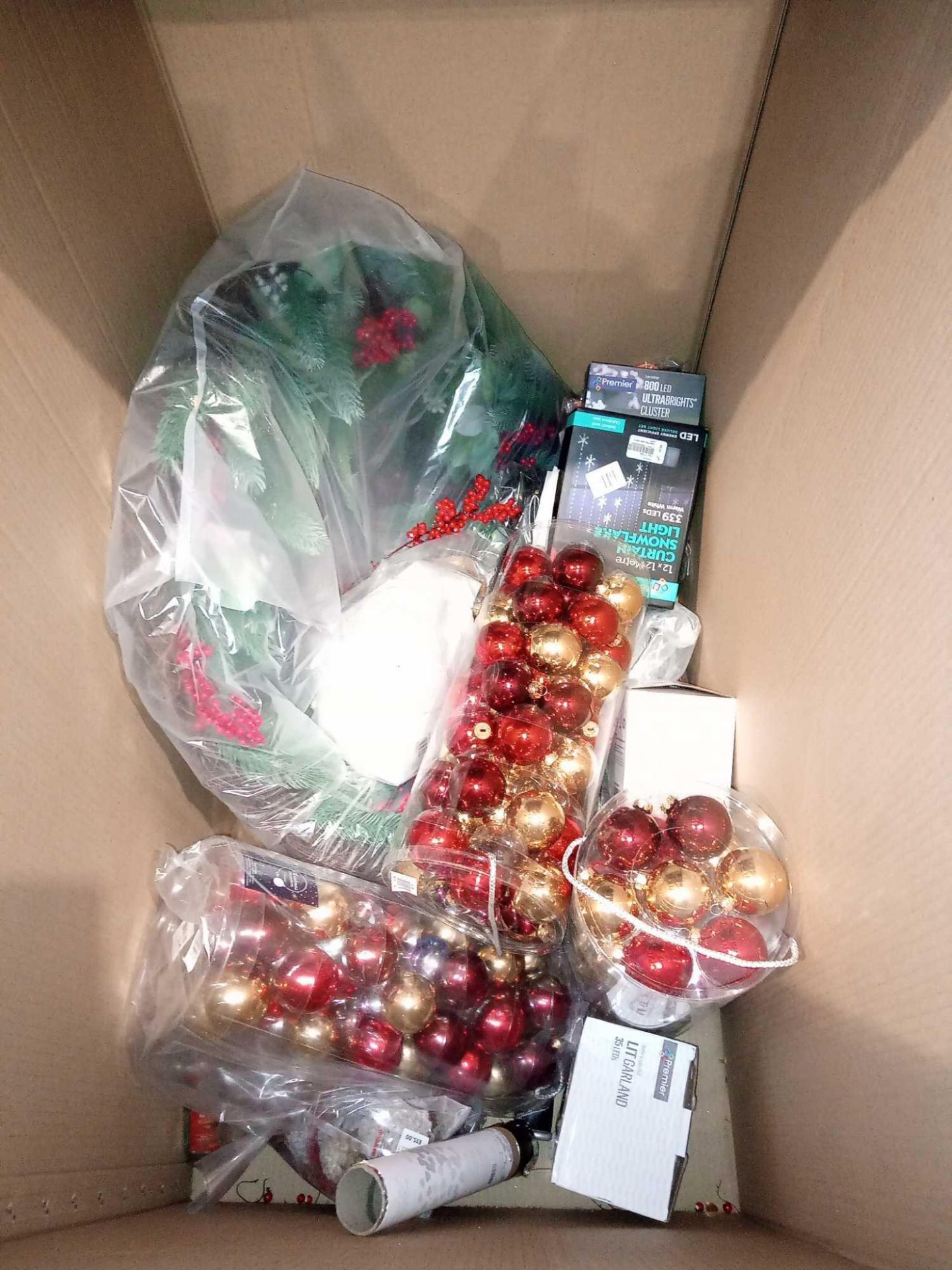 RRP £650. Pallet To Contain A Large Assortment Of Xmas Goods From John Lewis Including Kaemingk Chri - Image 2 of 2