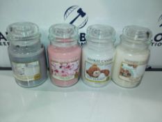 RRP £150 Lot To Contain 11 Assorted Yankee Candle Products
