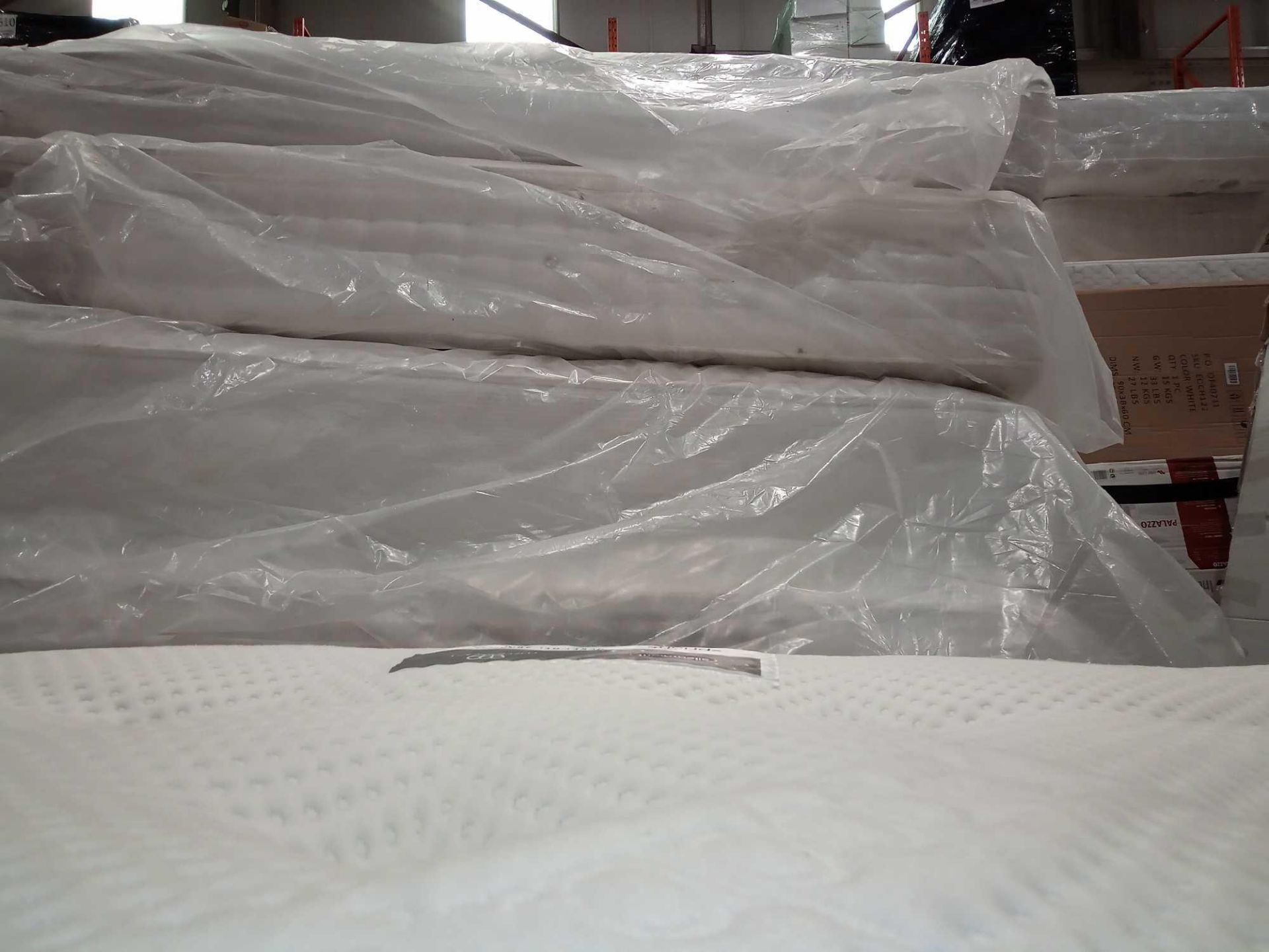 RRP £3000 Pallet To Contain 5 Assorted Top Of The Range Designer Mattress In Assorted Sizes To Incl