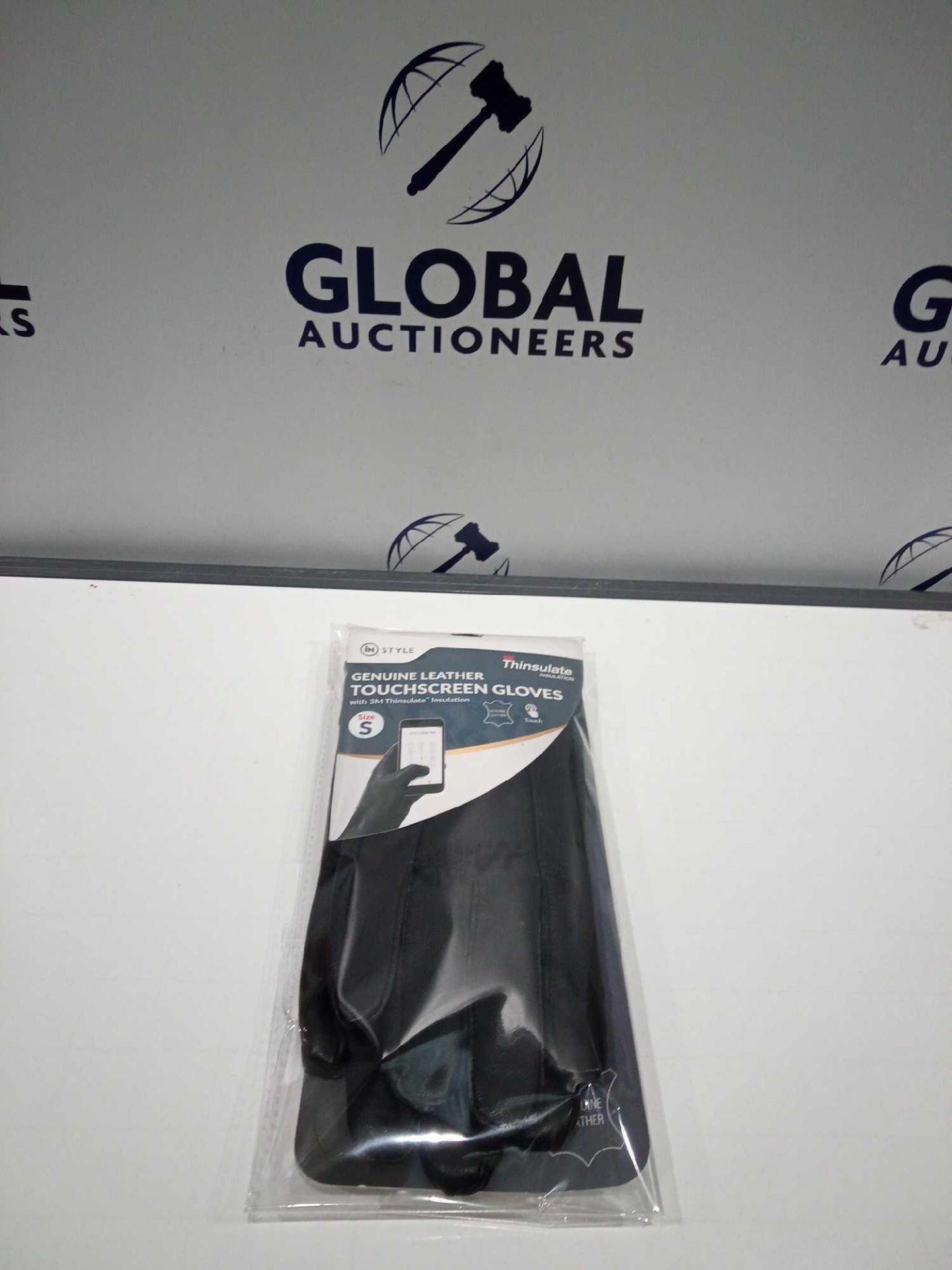 RRP £120 Lot To Contain 12 Brand New Thinsulate Insulation Genuine Leather Touch Screen Gloves