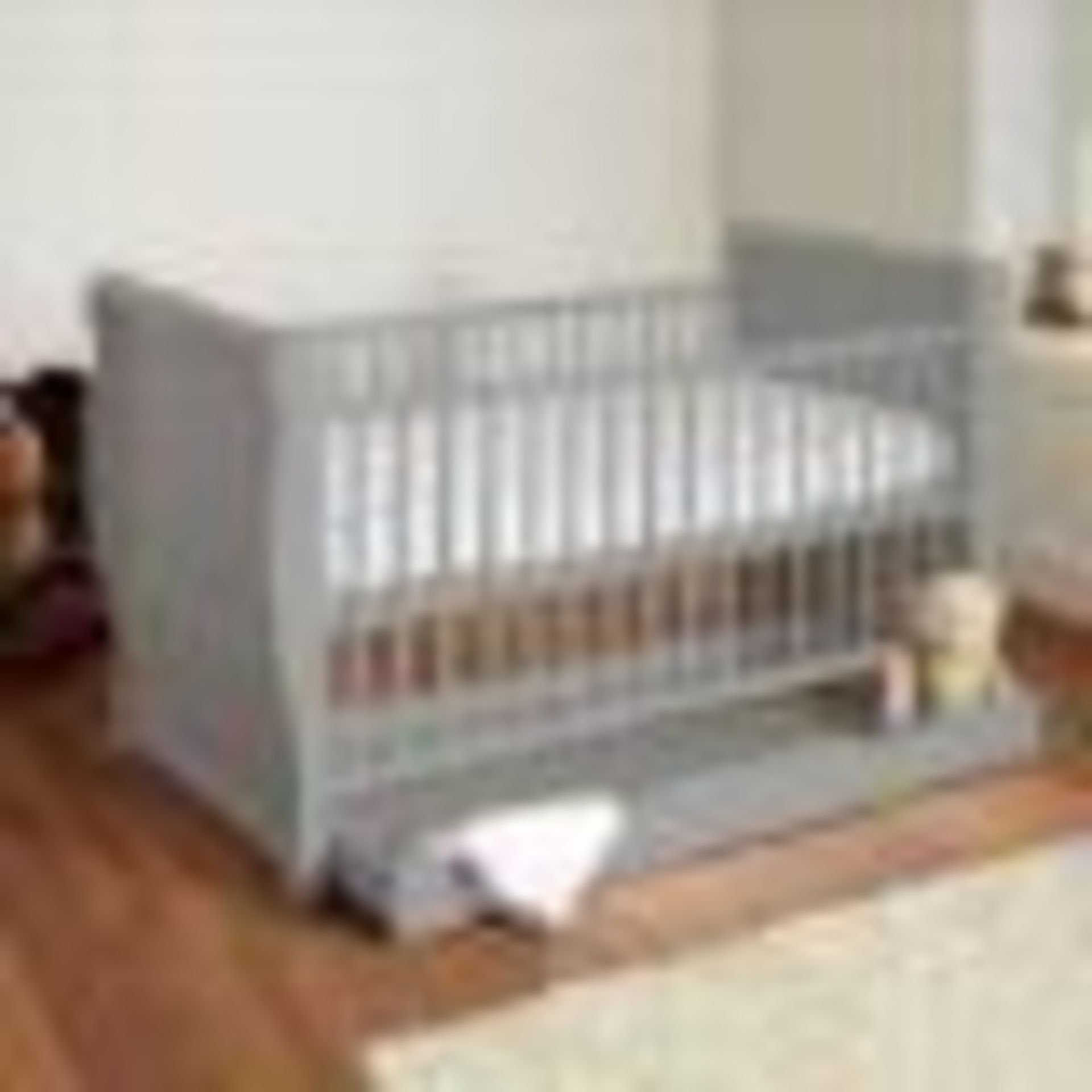 RRP £185 Boxed 4 Baby Three In One Sleigh Cot Bed (In Need Of Attention Damage Unknown) (221) (