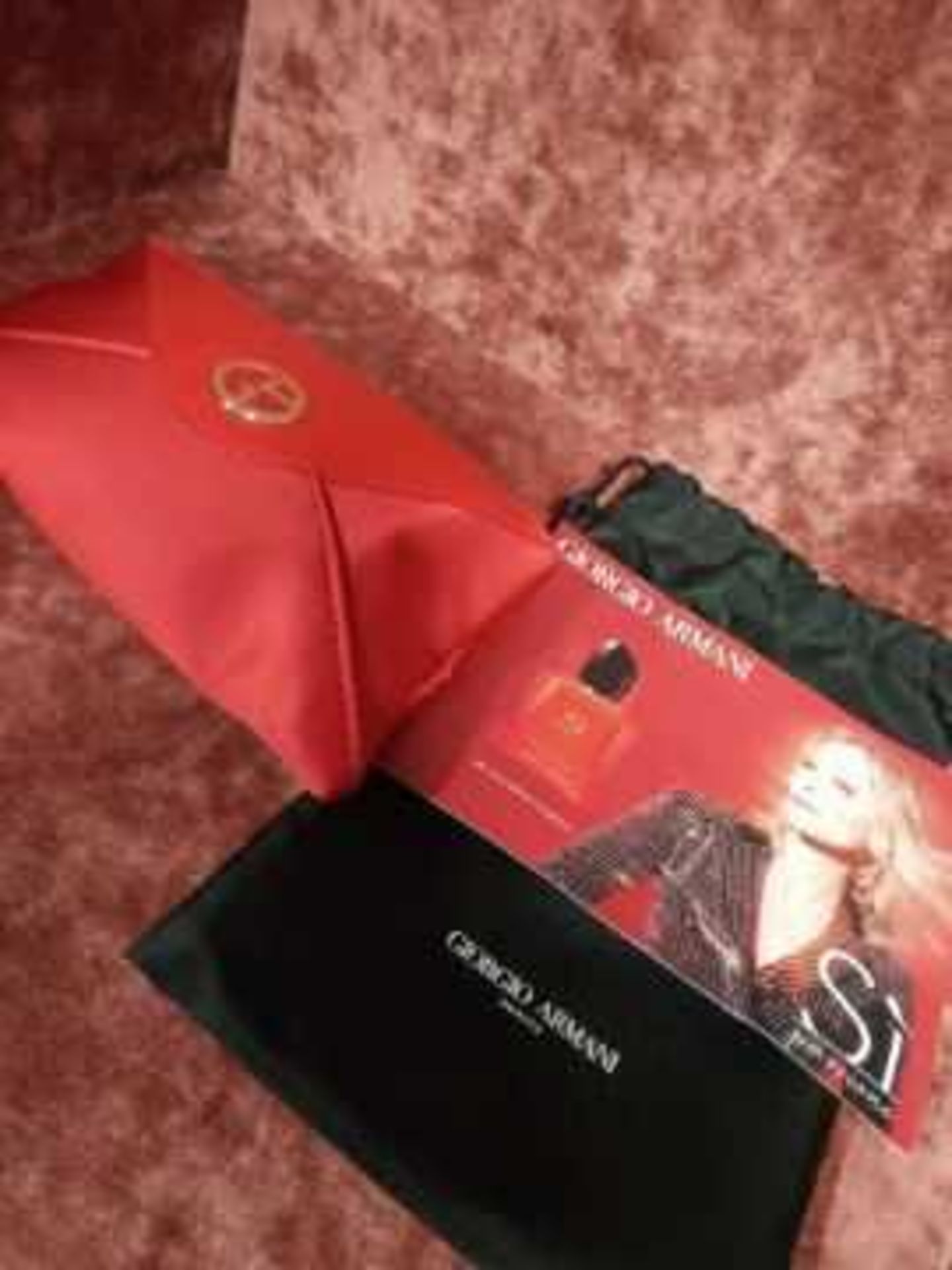 RRP £70 Brand New Giorgio Armani Beauty Si Passione Intense Gift Set To Contain Giorgio Armani Red P - Image 4 of 4