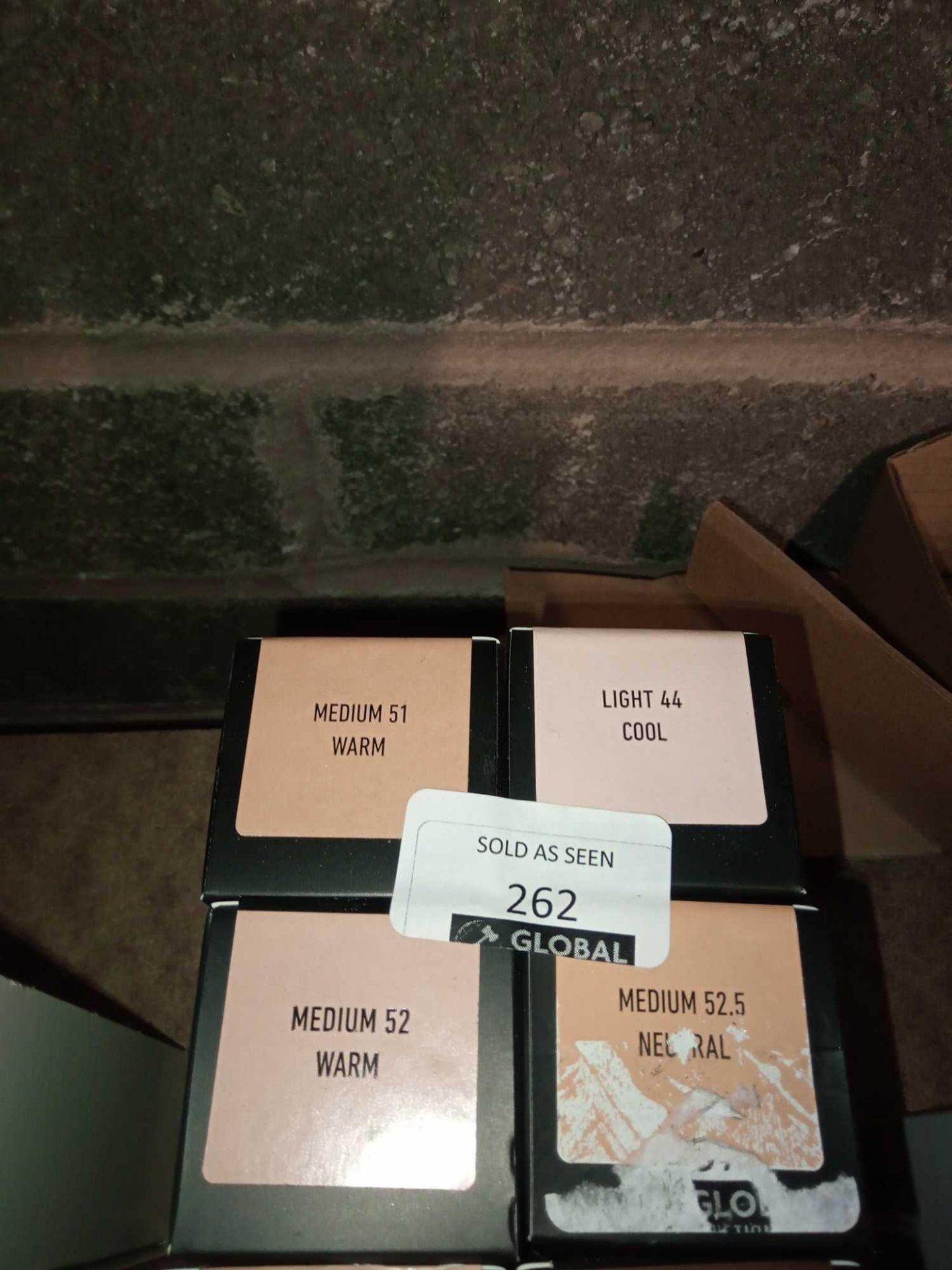 RRP £130 Lot To Contain 4 Brand New Boxed Sealed Testers Of Kat Von D Lock-It Foundations 30Ml Each - Image 3 of 3