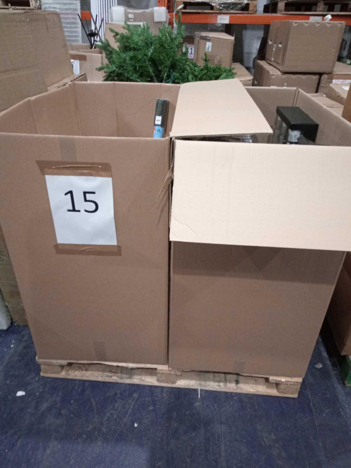 RRP £1000 - Pallet To Contain Assorted Christmas Items From Debenhams Including Approximately 35 Box - Image 4 of 5