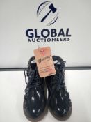 RRP £100 Lot To Contain 4 Brand New And Sealed Debenhams Mantaray Children's Navy Floral Boots In