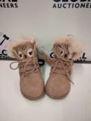RRP £120 Lot To Contain 4 Brand New Pairs Of Debenhams Mantaray Children's Pink Owl Boots In Assort