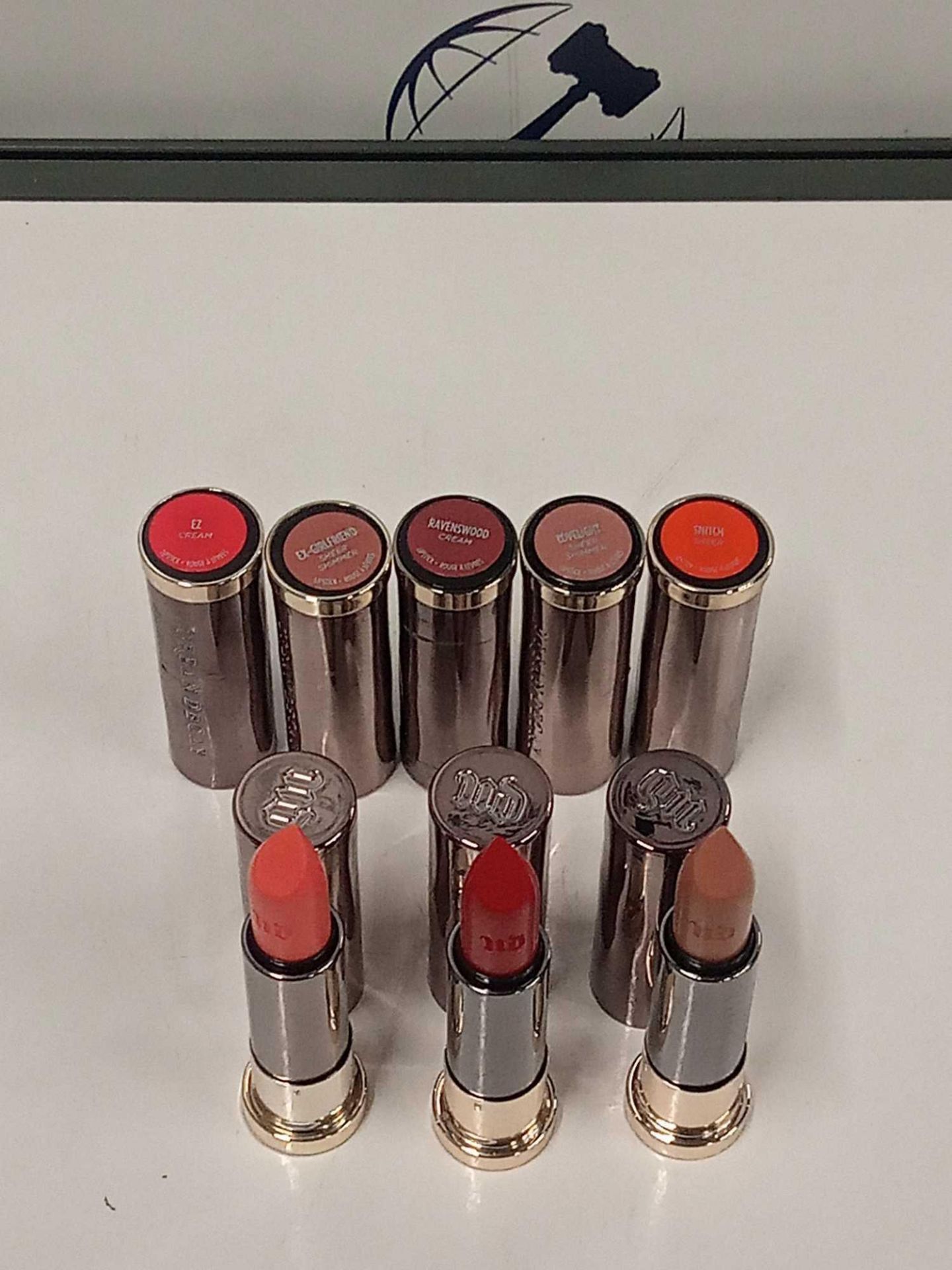 RRP £140 Gift Bag To Contain 8 Brand New Unused Testers Of Urban Decay Lipsticks - Image 4 of 5