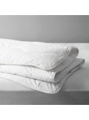 RRP £150 Lot To Contain 2 Boxed John Lewis Synthetic Collection Breathable Microfibre Double Duvets