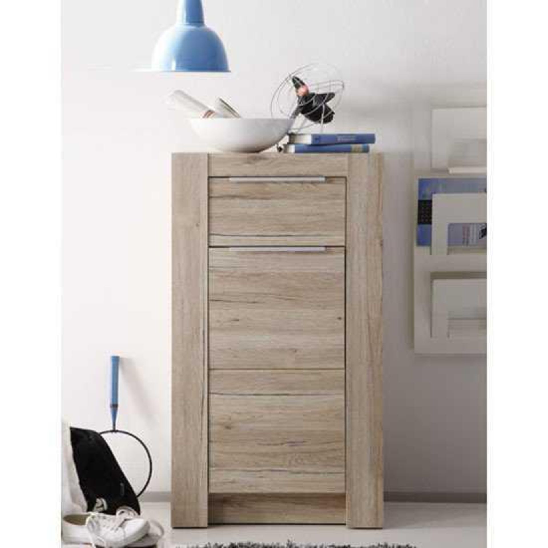 RRP £100 - New Boxed 'Cougar' Oak Finish 1 Drawer 1 Door Chest