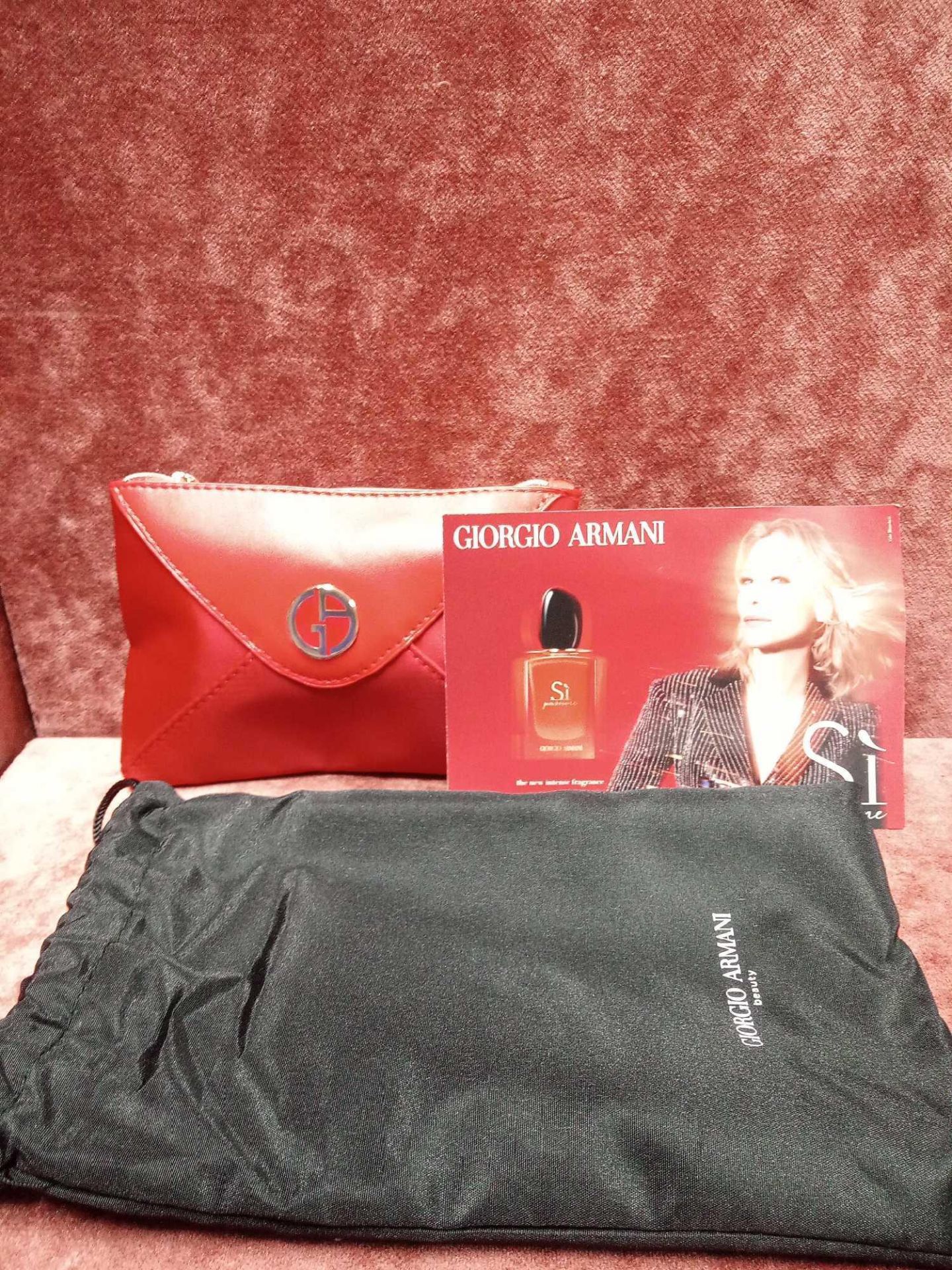 RRP £70 Brand New Giorgio Armani Beauty Si Passione Intense Gift Set To Contain Giorgio Armani Red P - Image 2 of 3