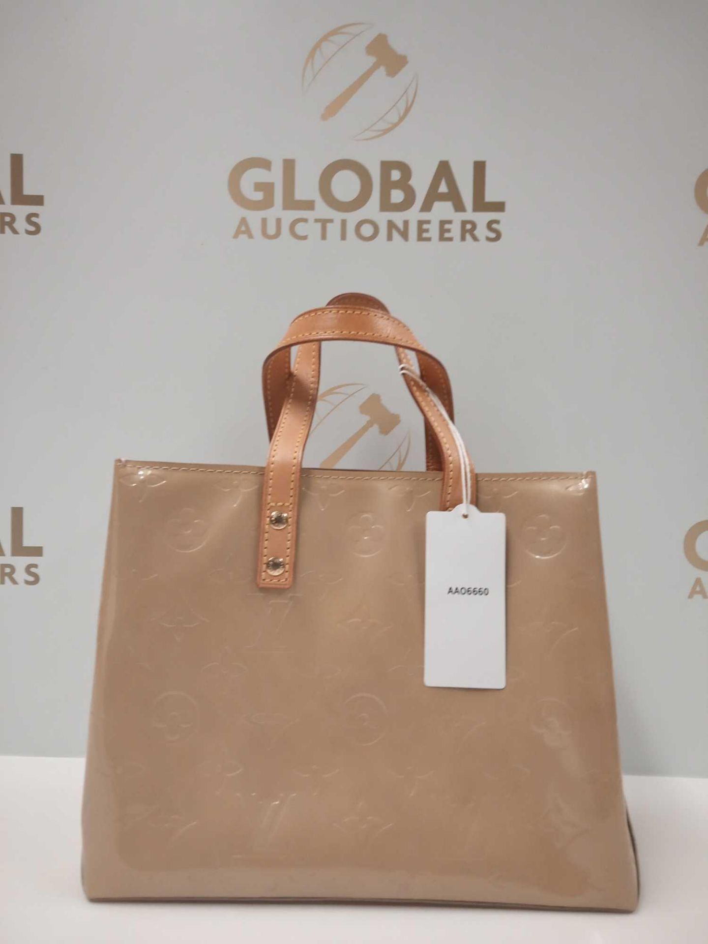 RRP £850 Louis Vuitton Reade Monogram Beige Calf Leather Handbag Aao6660, Grade A (Appraisals