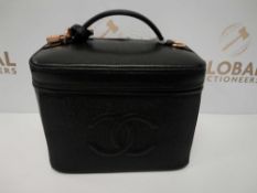 RRP £4300 Chanel Black Calf Leather Vanity Case (Aao8176)Grade Aa