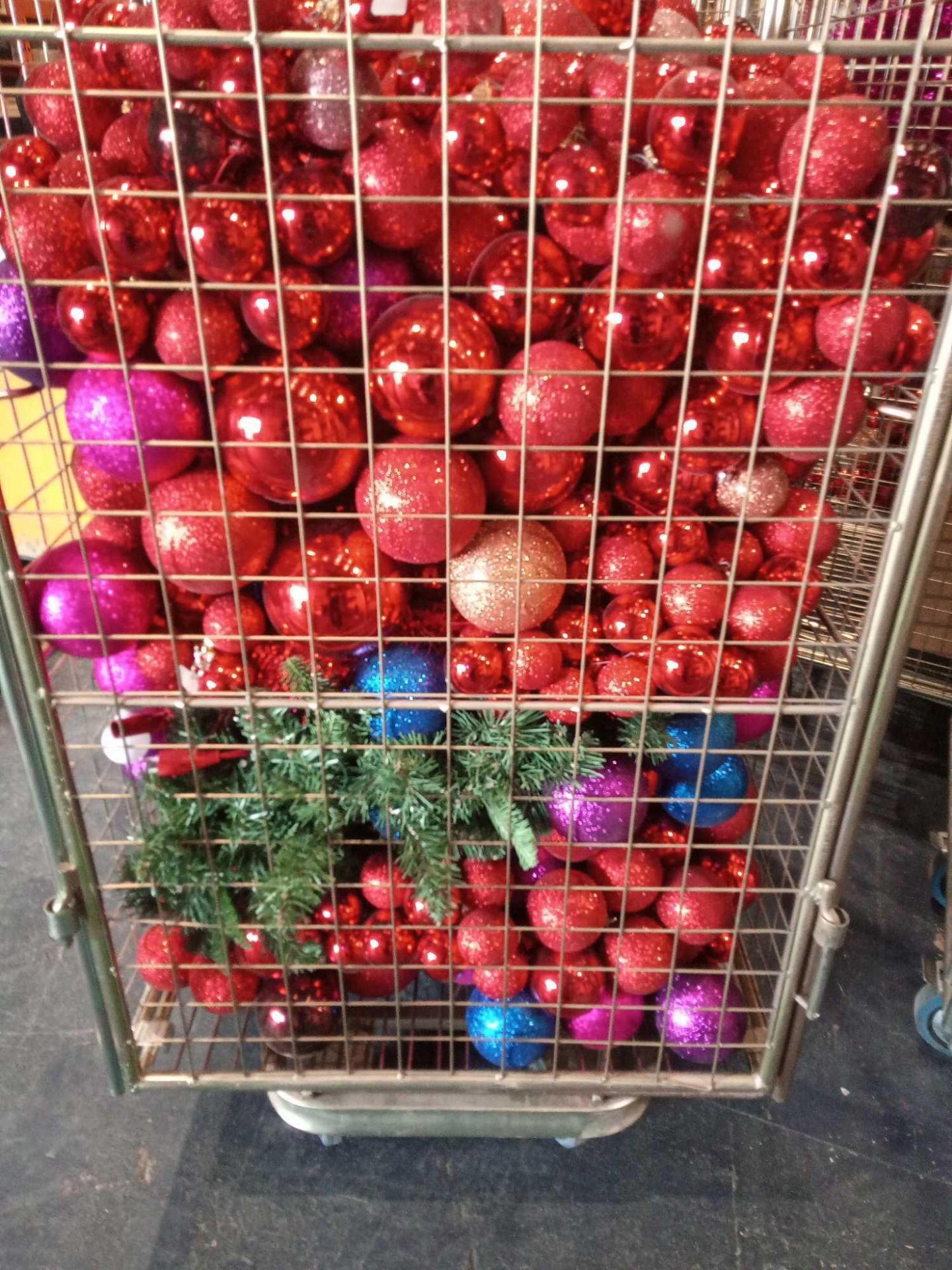 RRP £300 Cage To Contain Large Assortment Of Christmas Decorations For The Perfect Festive Vibe To I - Image 2 of 3