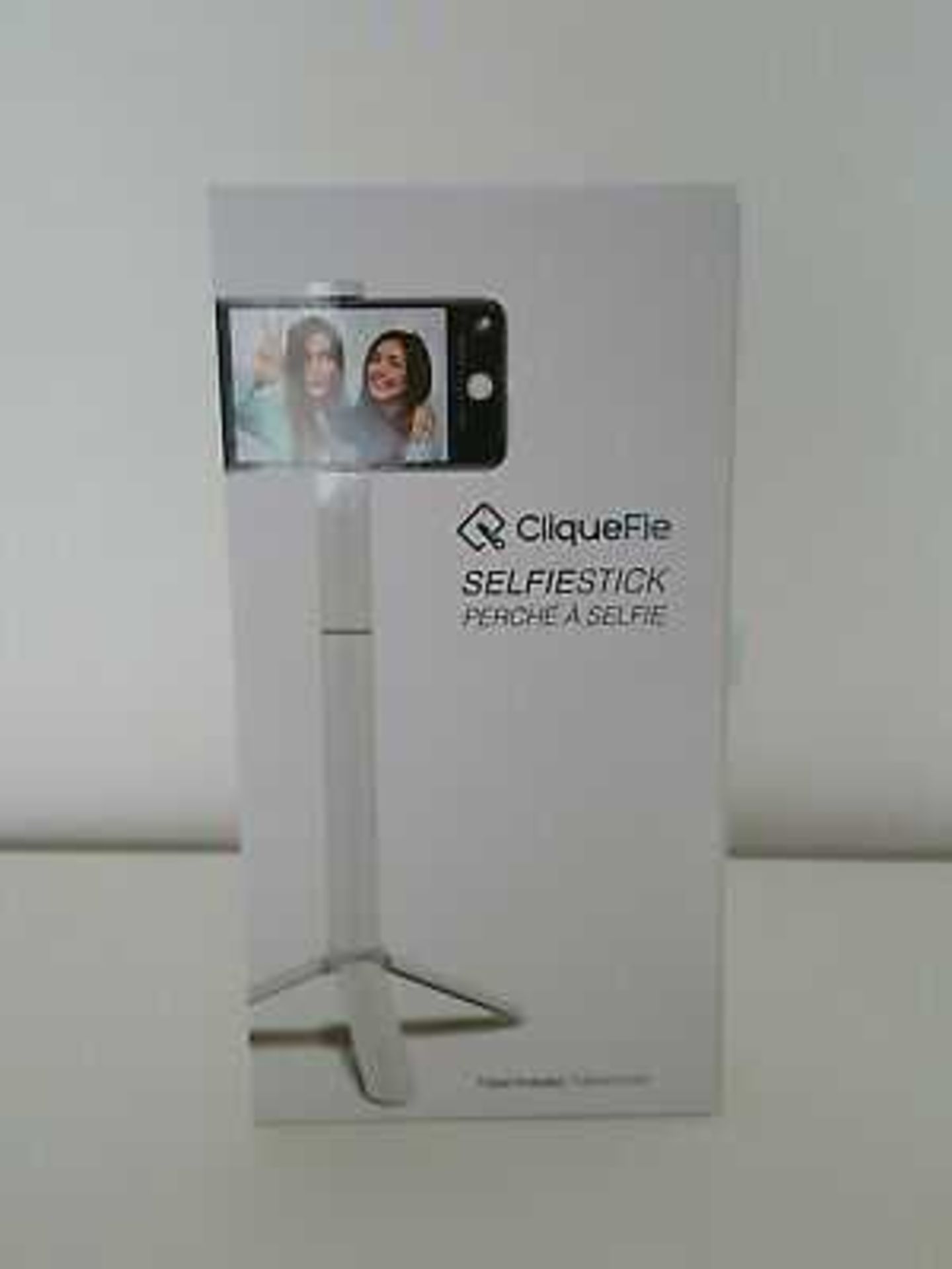 RRP £360 Lot To Contain 6 Brand New Boxed Cliquefie Selfie Sticks