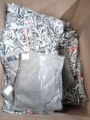 RRP £1250 Lot To Contain 50 Brand New Bagged Tagged And Sealed Ladies Fashion Items To Include 45 Bl