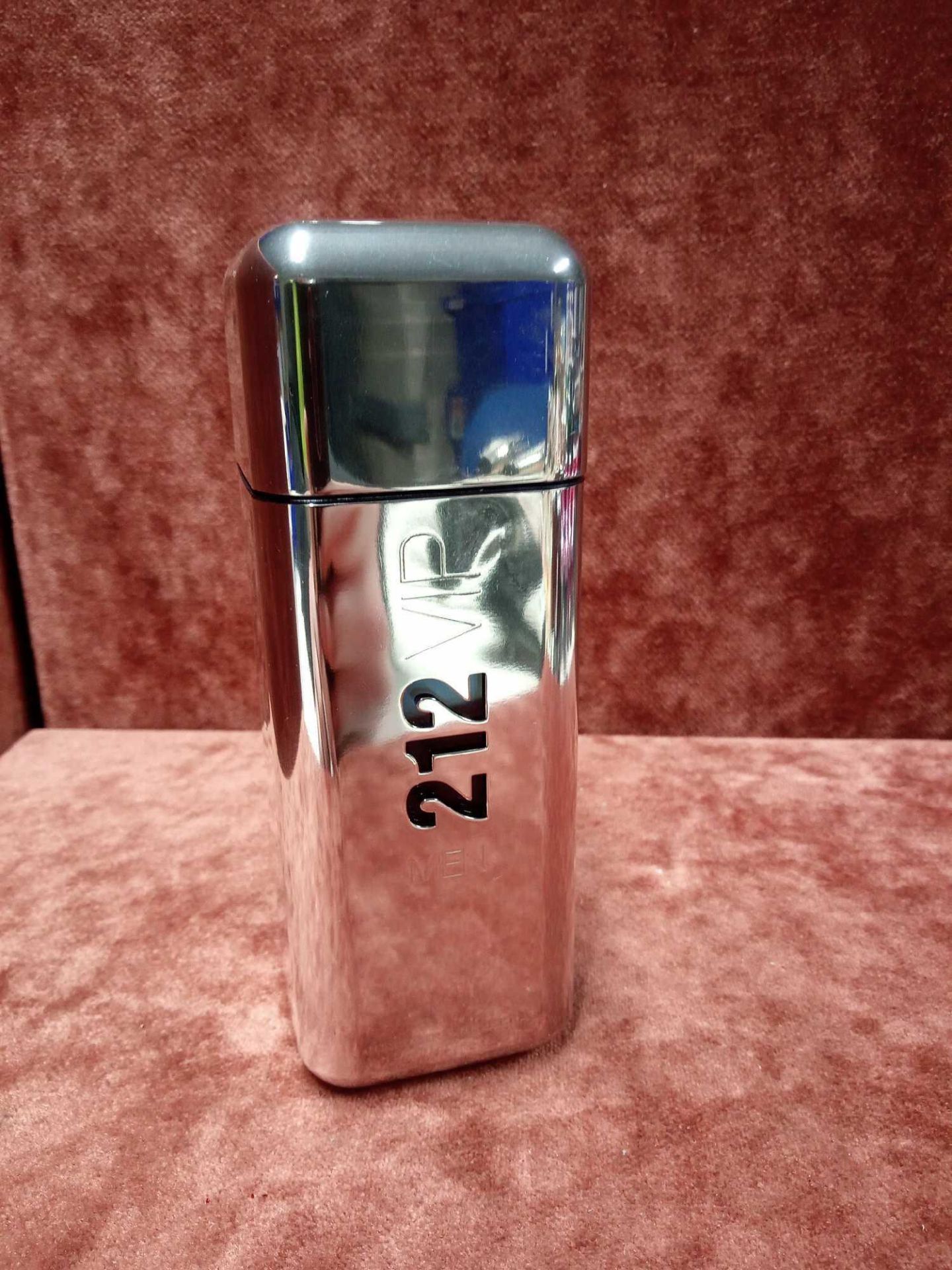 RRP £65 Unboxed 100Ml Tester Bottle Of Carolina Herrera 212 Vip Men Eau De Toilette Spray Ex-Display