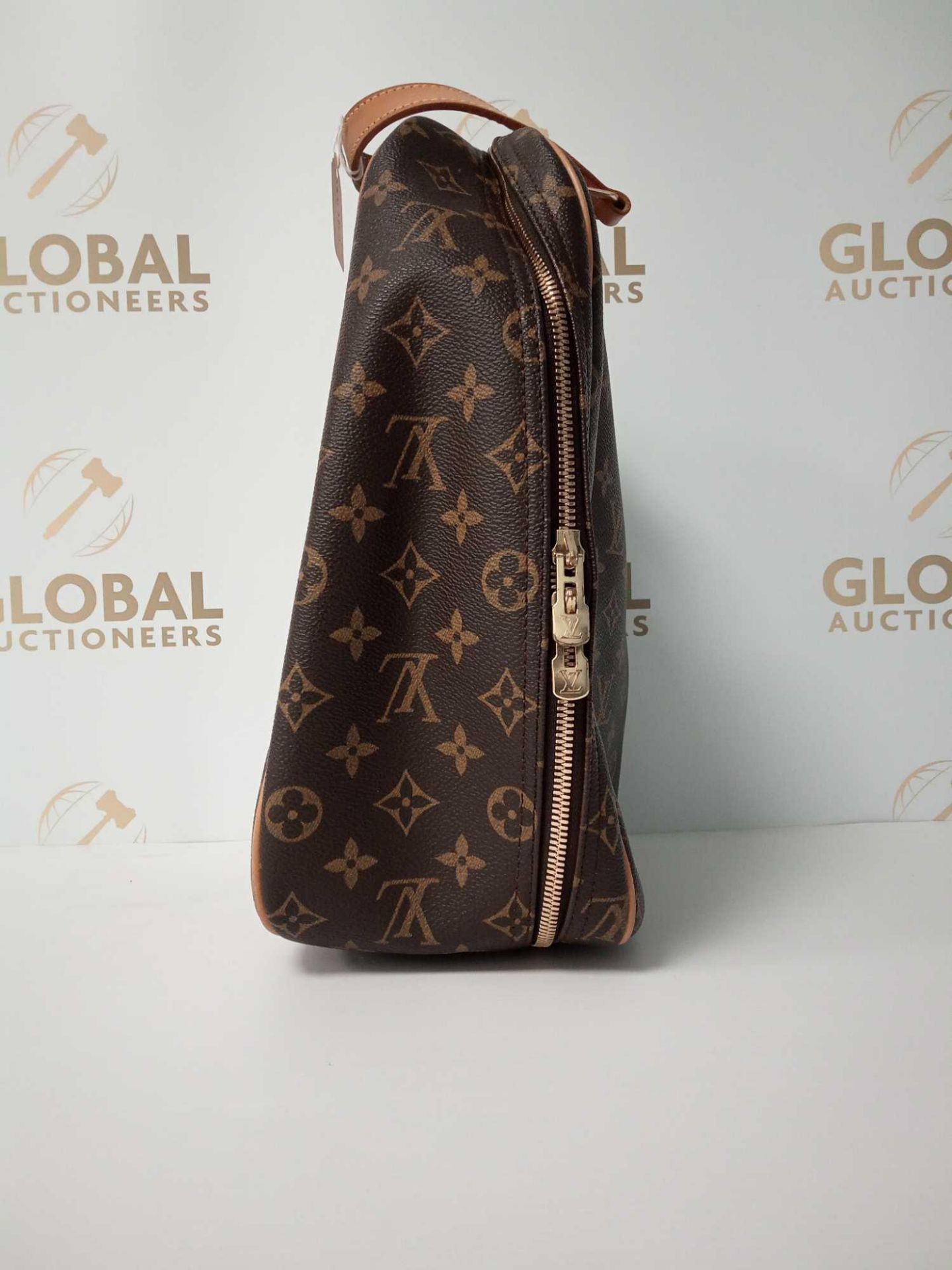 RRP £1400 Louis Vuitton Excursion Coated Canvas Monogram Canvas Handbag Aam7902, Condition Grade - Image 2 of 2