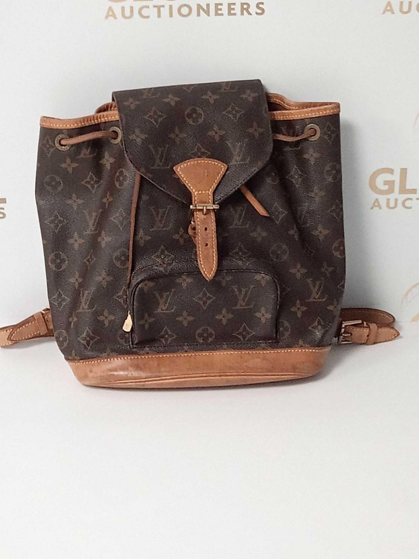 RRP £3500 Louis Vuitton Montsouris Coated Canvas Monogram Aam4593 Condition - Grade B (Appraisals