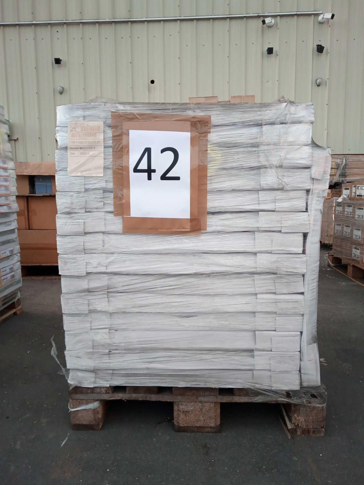 Combined RRP £920 Pallet To Contain 40 Quinn Type 11 400X700Cm Roundtrip 2,To Radiator All Grade A