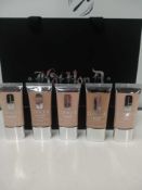 RRP £150 Gift Bag To Contain 5 Brand New Unused Testers Of Clinique Hydrating And Repairing Makeup I