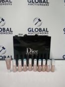 RRP £100 Gift Bag To Contain 10 Unboxed Clinique 10Ml Ex Display Foundation Testers