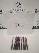RRP £110 Gift Bag To Contain 10 Ex Display Testers Of Nyx Matte Lip Liners