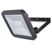 Combined RRP £130 Lot To Contain Five Boxed Weyburn Floodlights In Assorted Sizes And Colours