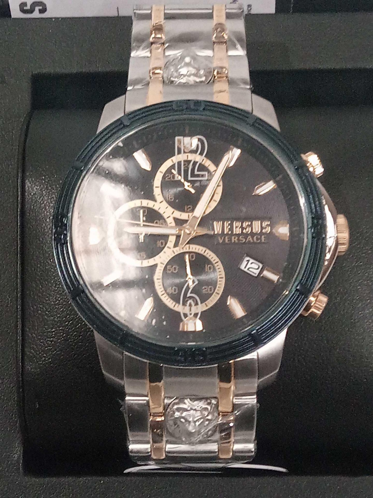 RRP £180 Boxed Versace Versus Men's Wrist Watch Grade A - Image 4 of 4