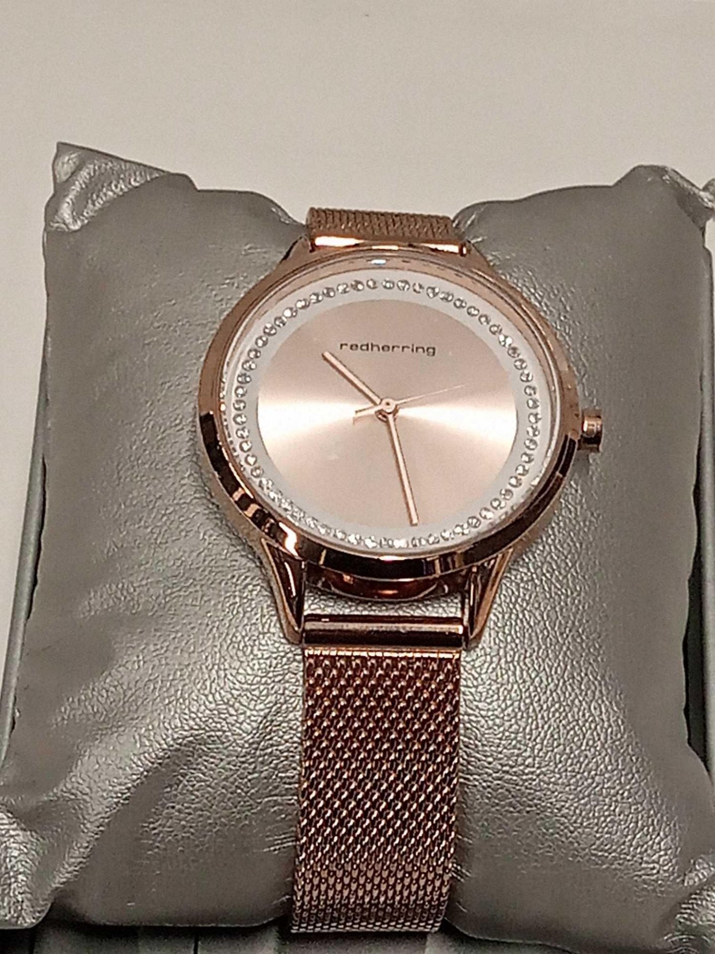 RRP £125 Boxed Red Herring Ladies Sleek Elegant Strap Watch - Image 3 of 3